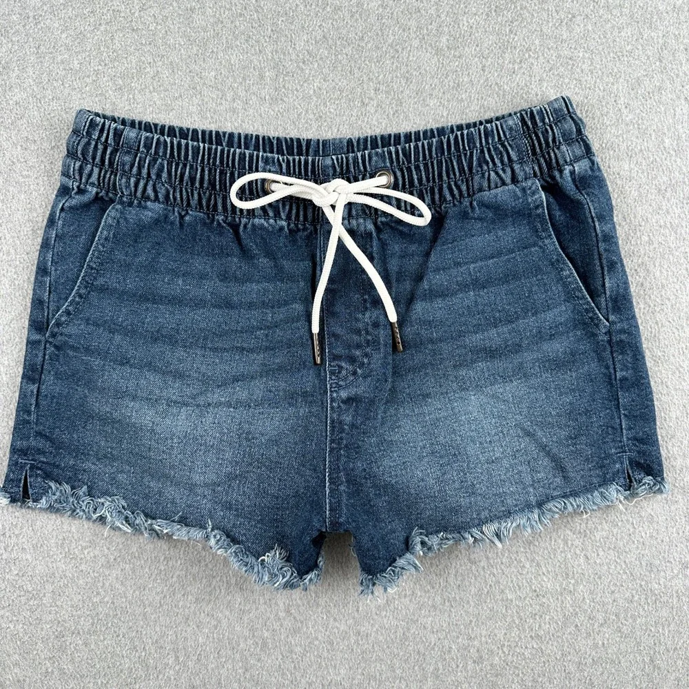 Kendall + Kylie Shorts Womens Medium Blue The Jogger Short Denim Raw Hem Frayed